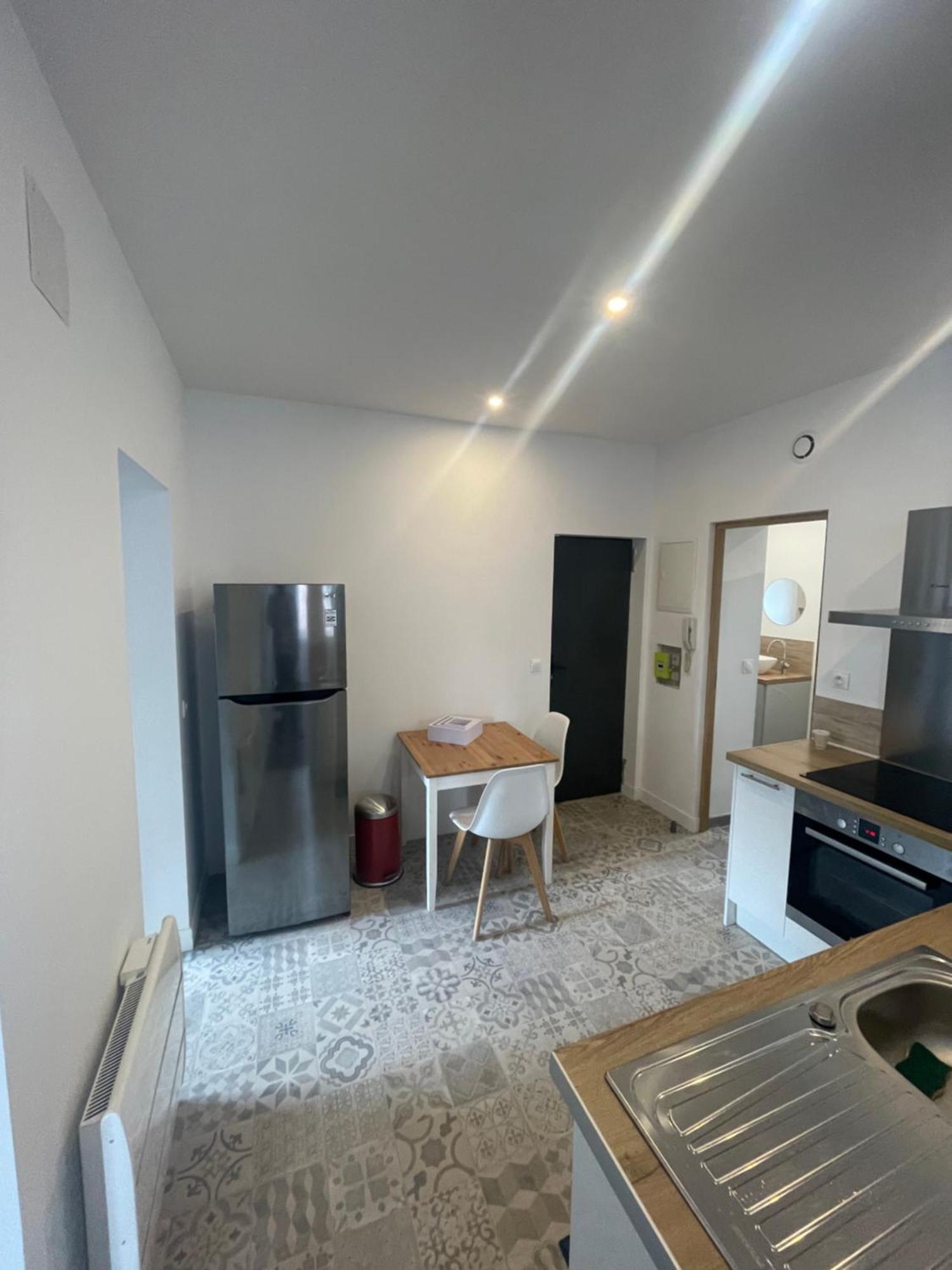 Sejourner Chez Mina Apartment ลีลล์ ภายนอก รูปภาพ
